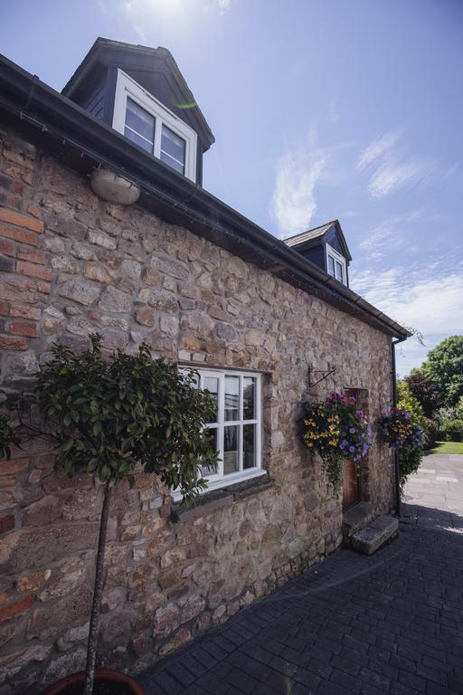 The King Arthur Hotel Reynoldston Exterior foto